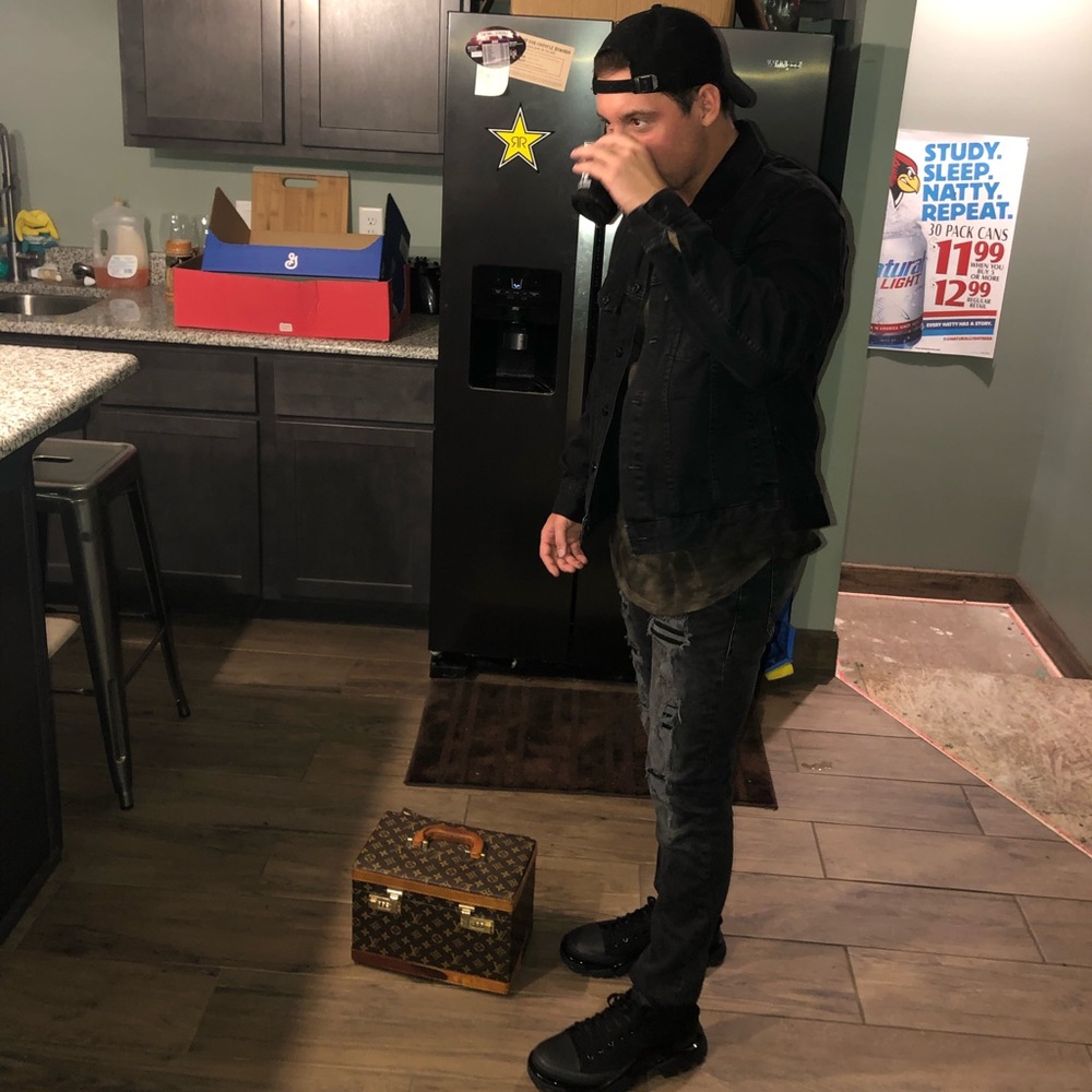 Meet your Posher, Frank